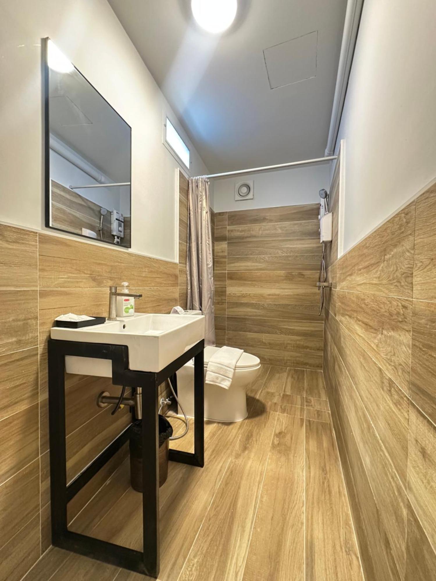 Ebs Apartemen *